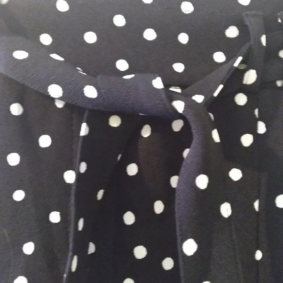 Maurices high-rise shorts -small NWOT - Picture 3 of 9